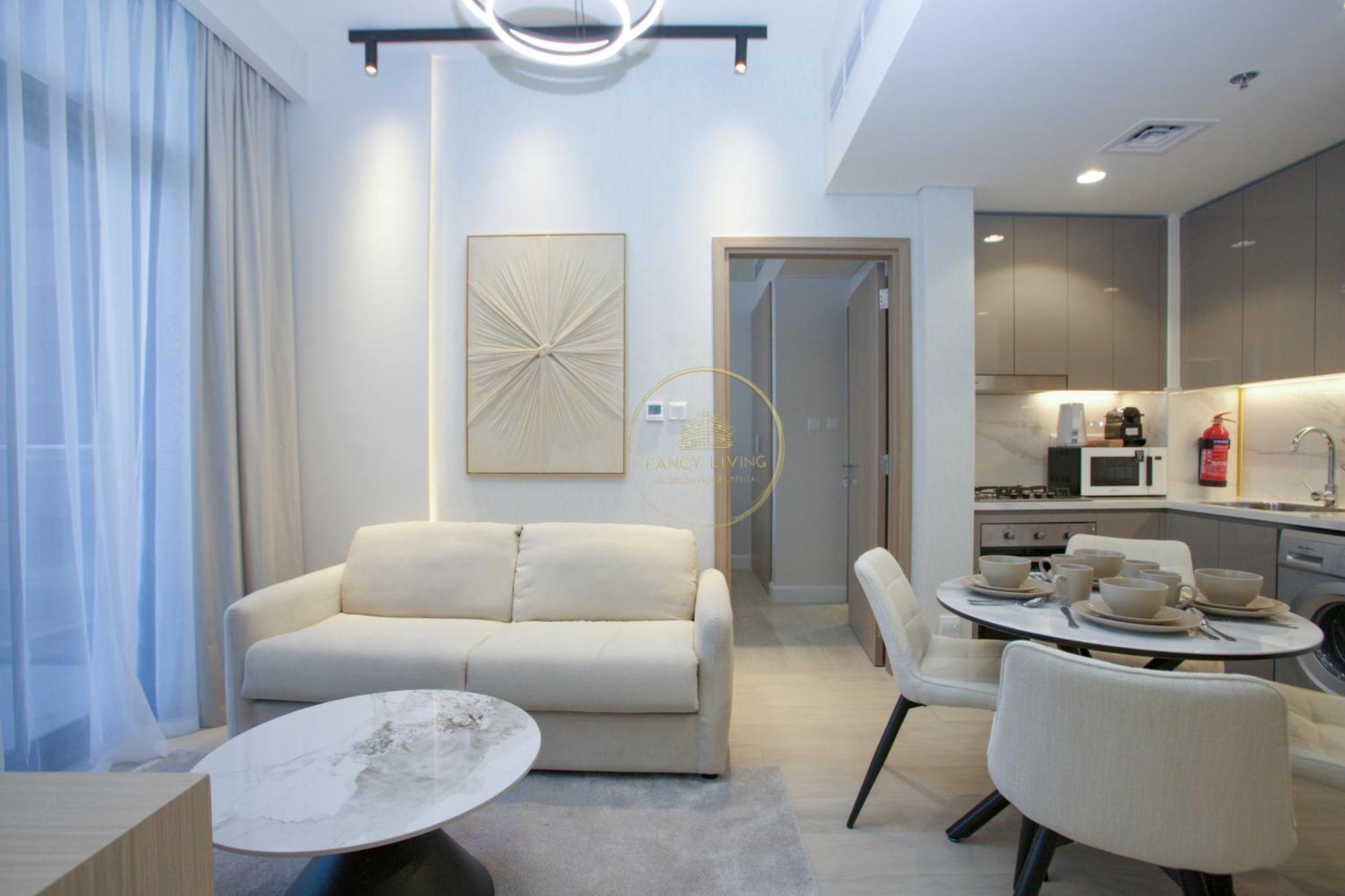 Standard 2Bhk Located In Azizi Riviera 46 ดูไบ ภายนอก รูปภาพ